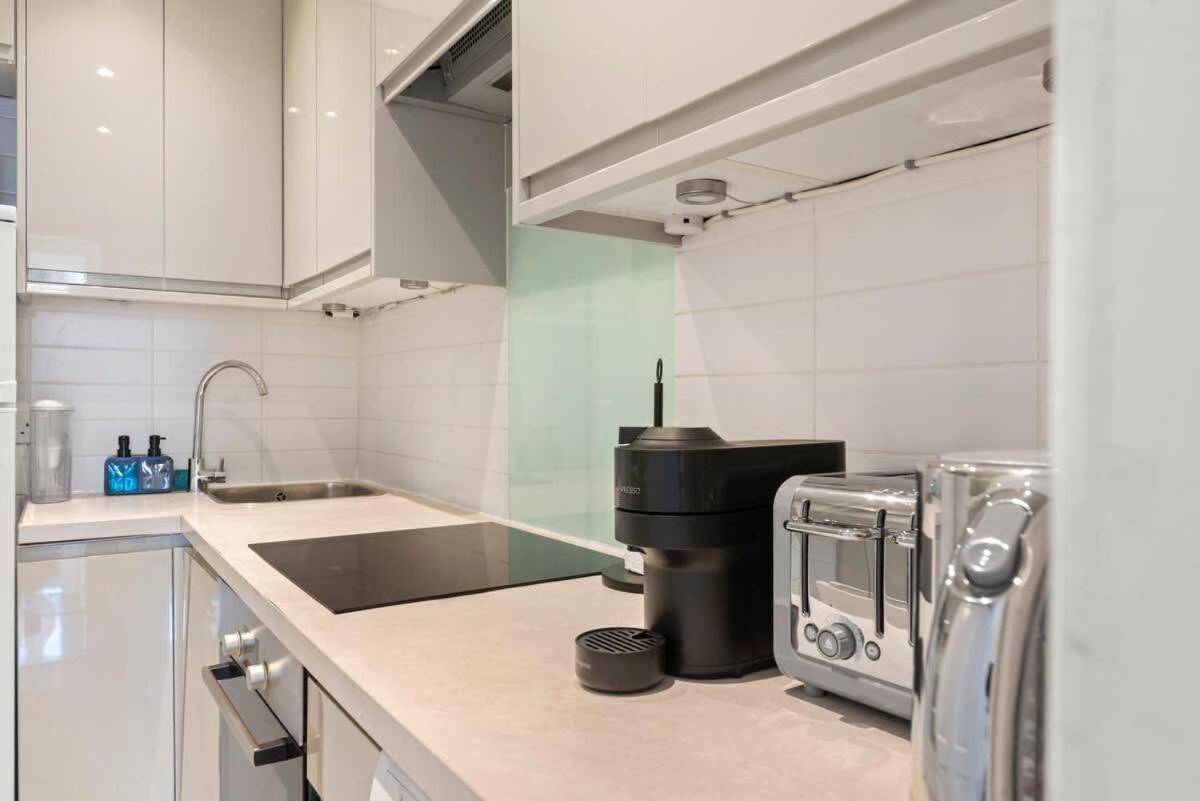 Sg, Classic Knightsbridge Loft Apartment Londýn Exteriér fotografie